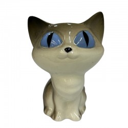 Фарфоровая статуэтка "Кот аниме сидящий"